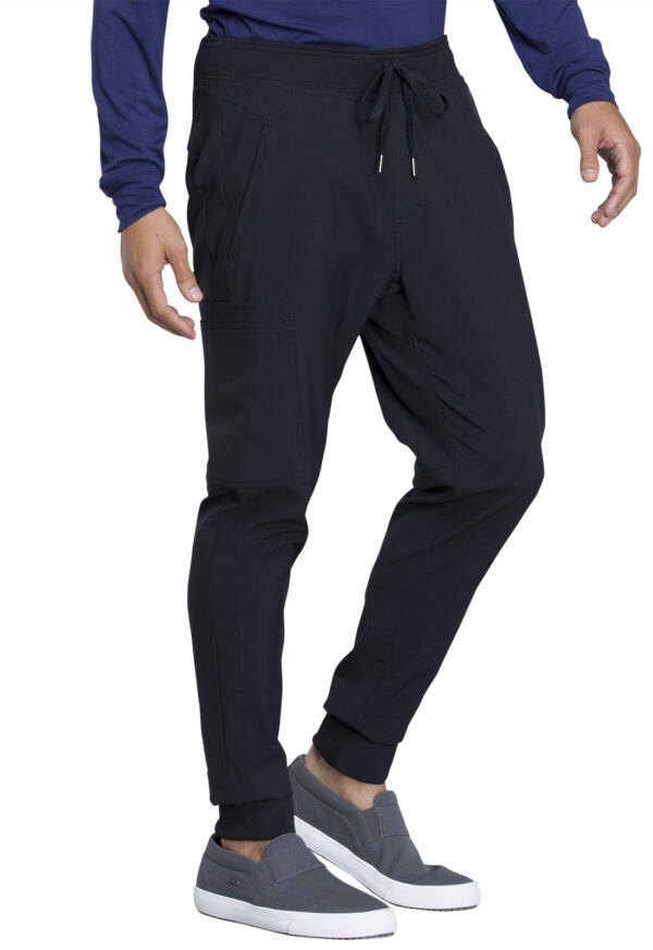 CK004AS Pantalón jogger masc. Black