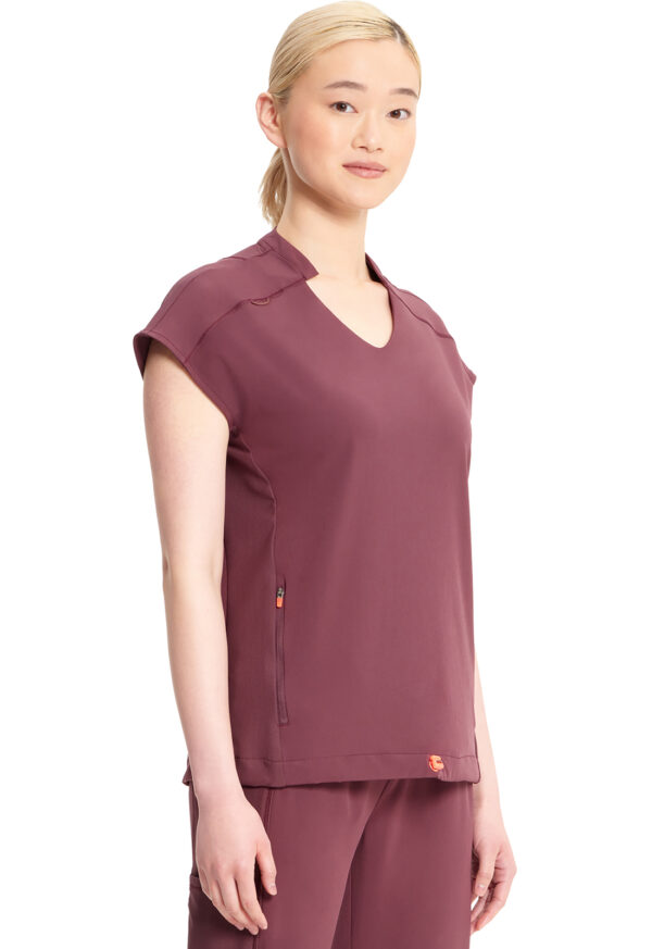 IN617A Top femenino Plum Velvet - Imagen 5