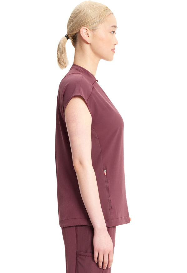 IN617A Top femenino Plum Velvet - Imagen 6