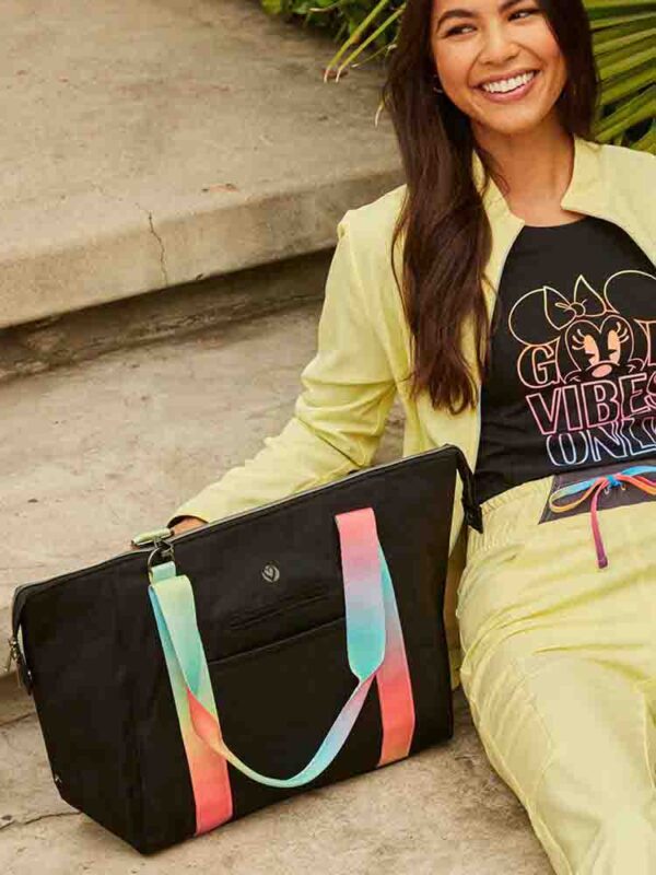Bolso Madison Duffel Black w/ Rainbow Straps - Imagen 6